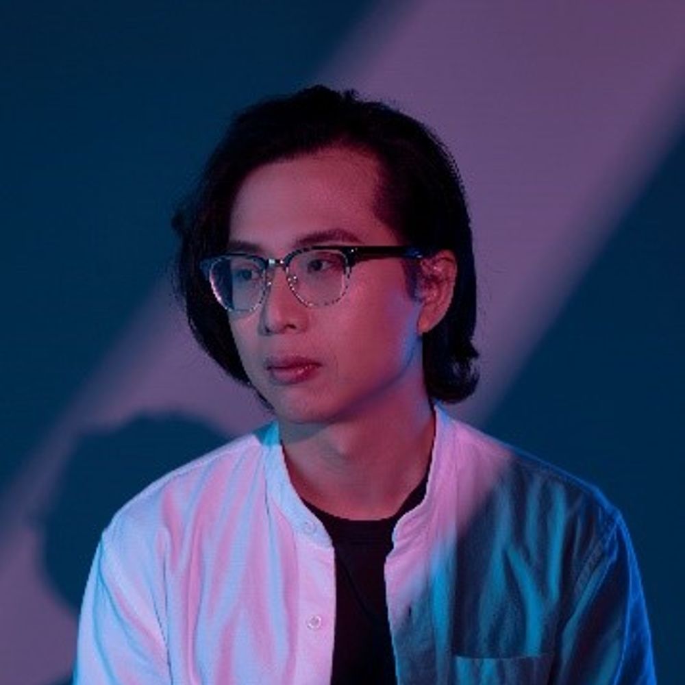 Yi-Long Chen